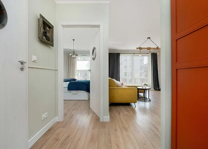 Stylish With Balcony&parking Old Town By Renters