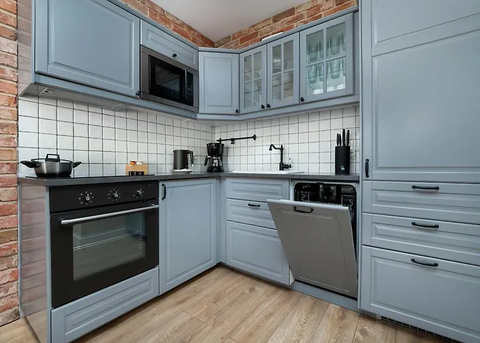 Stylish With Balcony&parking Old Town By Renters