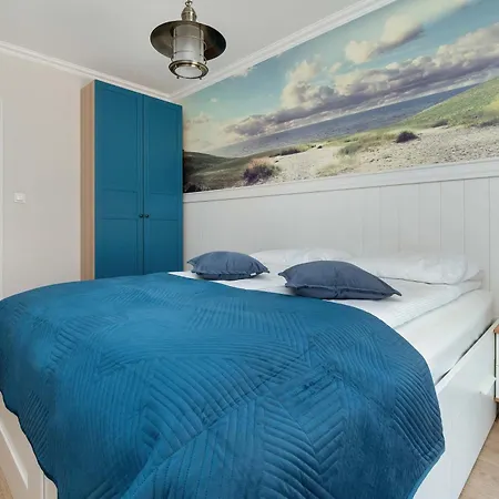 Stylish With Balcony & Parking Old Town By Renters Daire